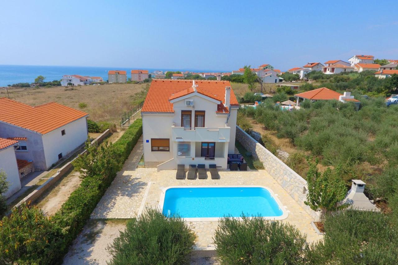 Villa Cvita Povljana Buitenkant foto